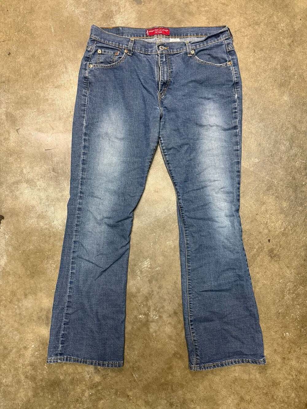 Levi's 515 Nouveau Boot Cut Stretch Jeans Size 14 Medium